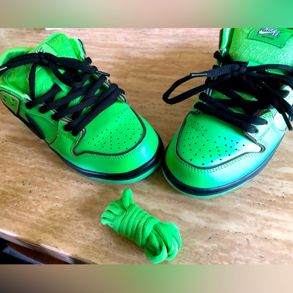 Nike sb dunk low Powerpuff Buttercup Green and Black